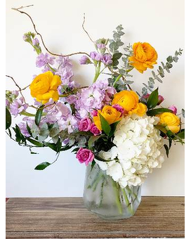 Belle Meade Flower Arrangement